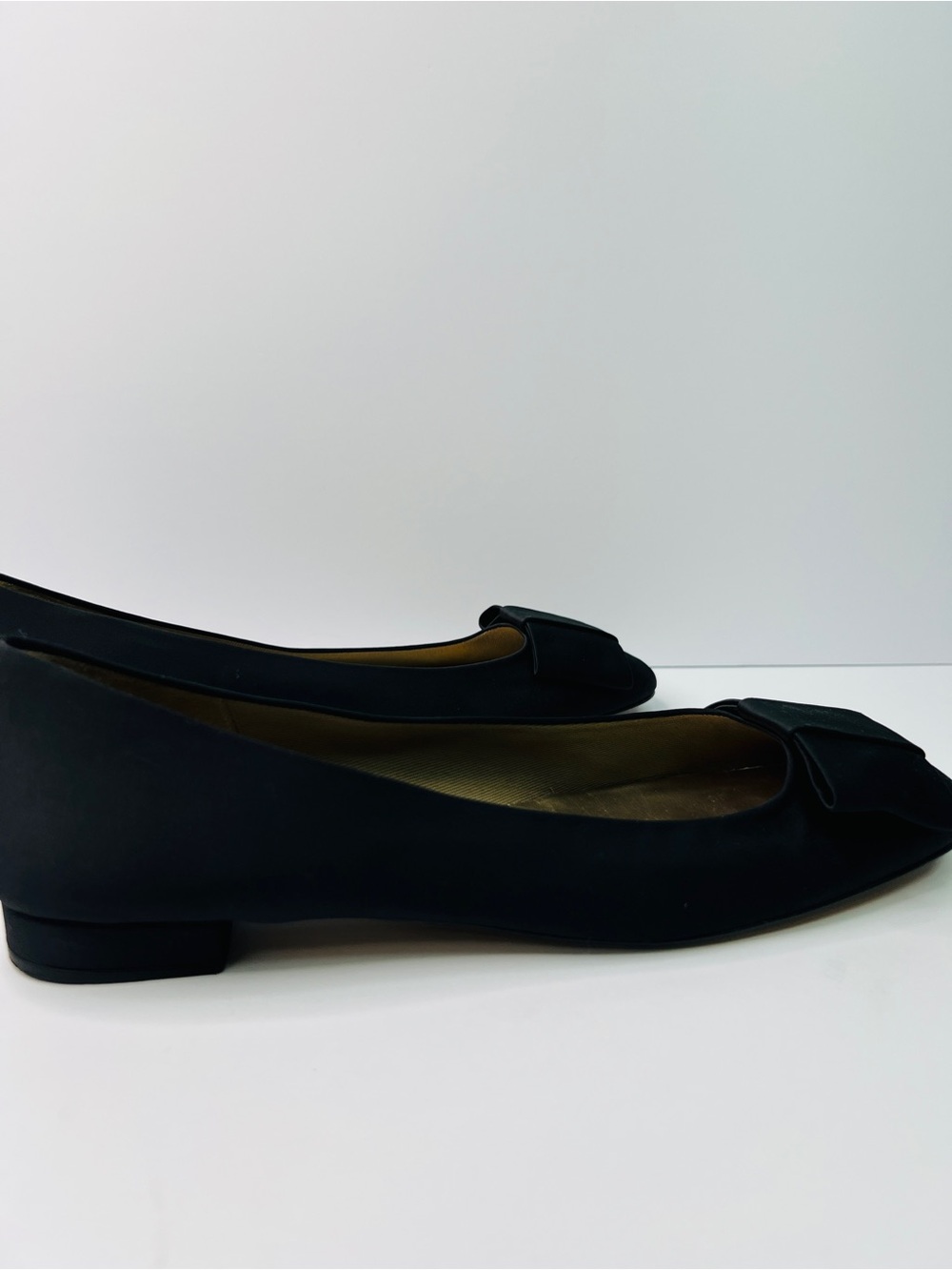 French Sole FS/NY Size 11 B Black Suede Feel 1/2” Heel Slip On Shoe - Picture 3 of 8